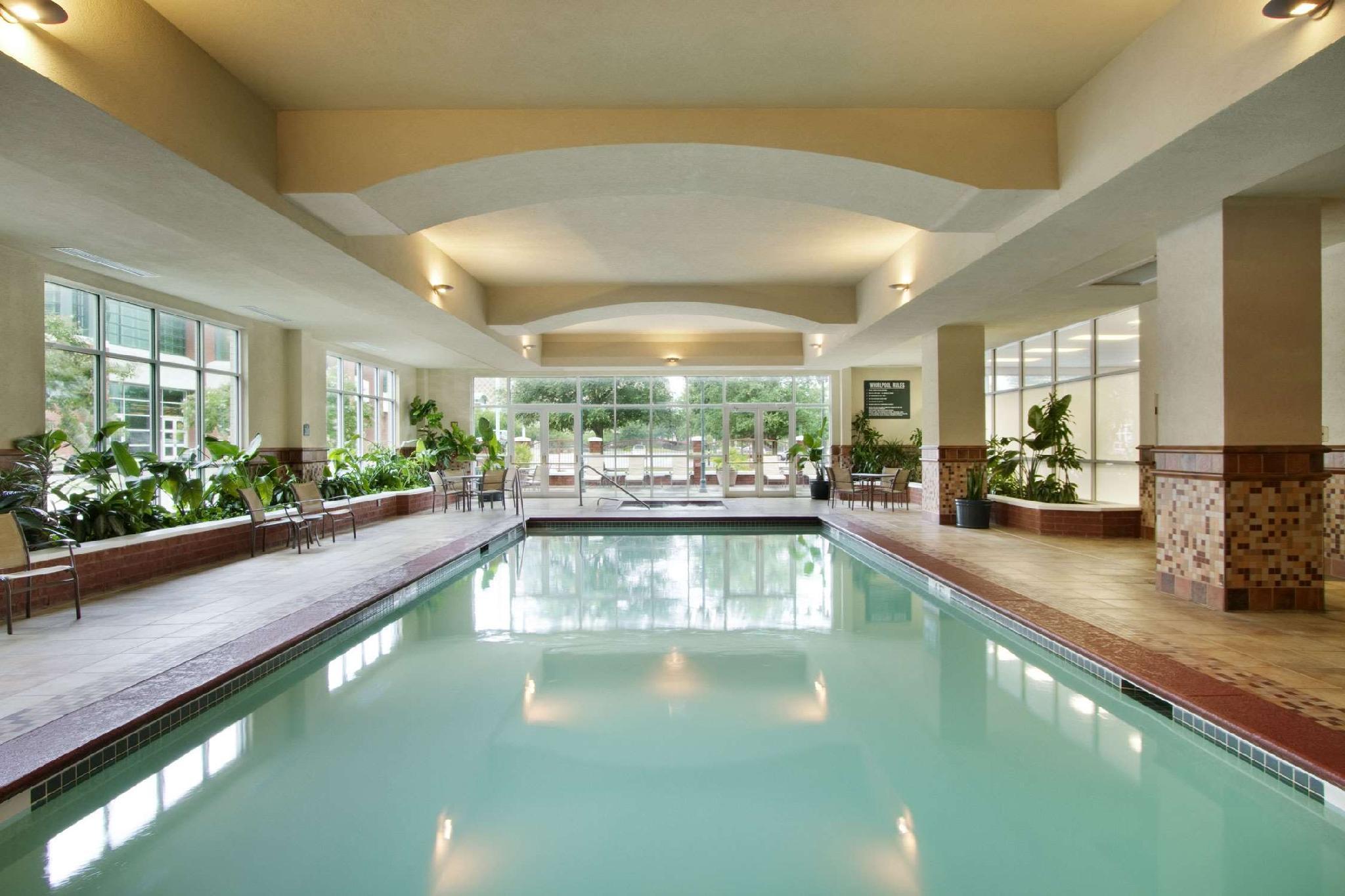 Embassy Suites Greenville Golf Resort & Conference Center Exteriör bild