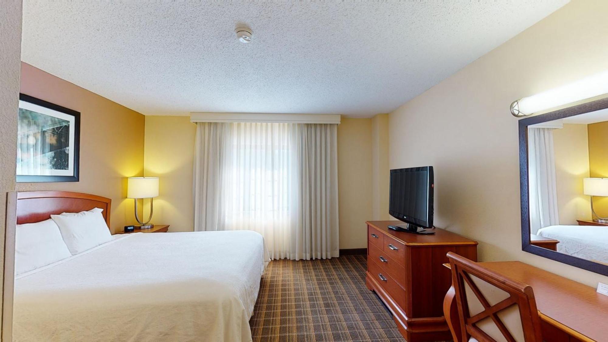 Embassy Suites Greenville Golf Resort & Conference Center Exteriör bild