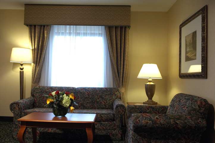 Embassy Suites Greenville Golf Resort & Conference Center Rum bild